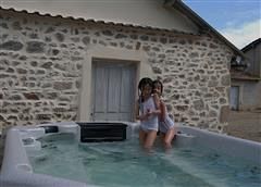 jacuzzi.jpg